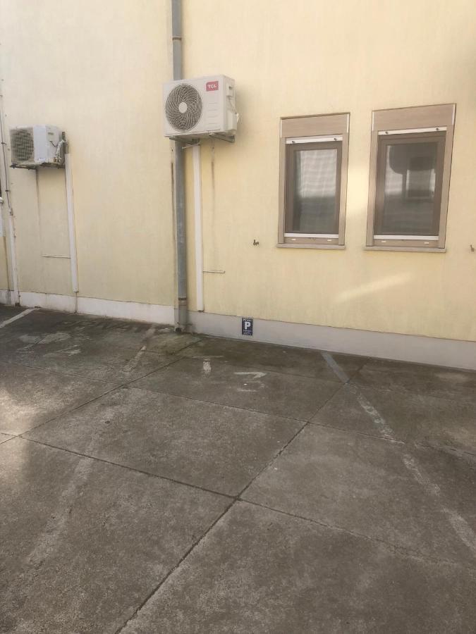 Olivia, Seaside Apartment In Medulin, Croatia エクステリア 写真